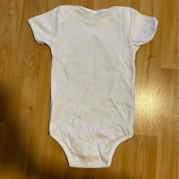 Meet me at the Orchard Infant Onesie Size 6-12 months NWOT - Picture 2 of 3